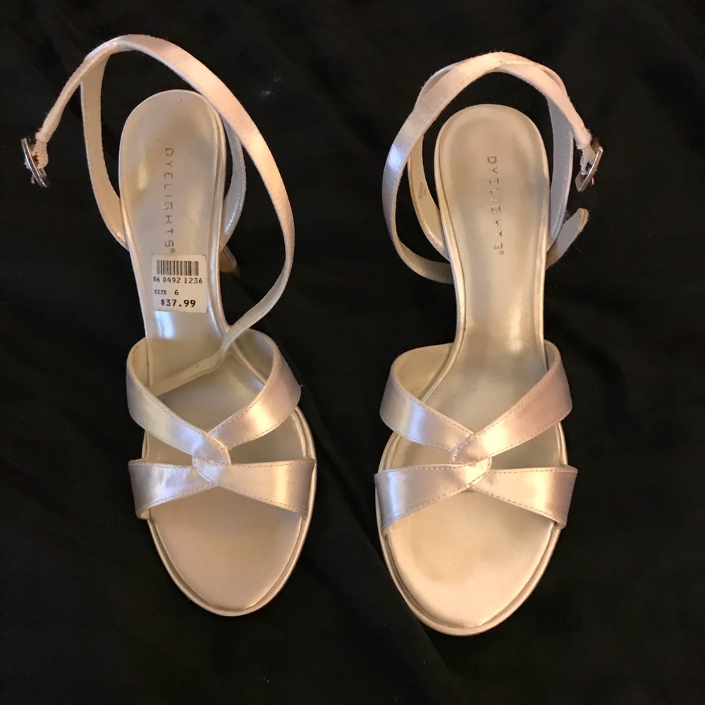 Dyeable heels